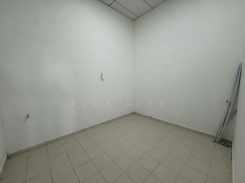 Semi-D Factory for Rent in Nusajaya Tech Park (Gelang Patah) - Ruby Teow - Interior - PropertyGuru.com.my