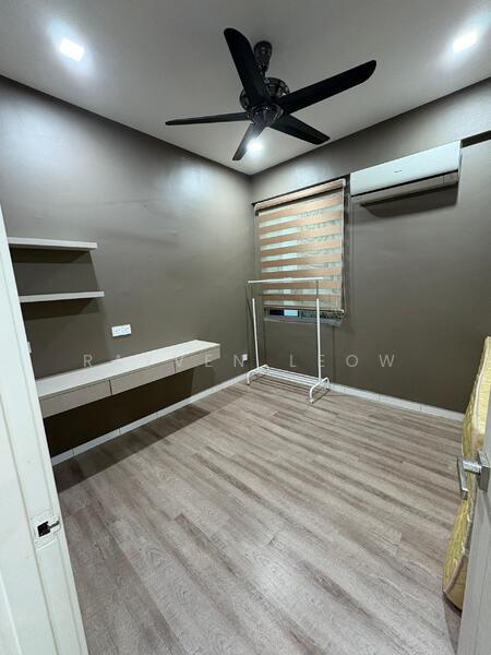 For Rent - The Golden Triangle Condominium