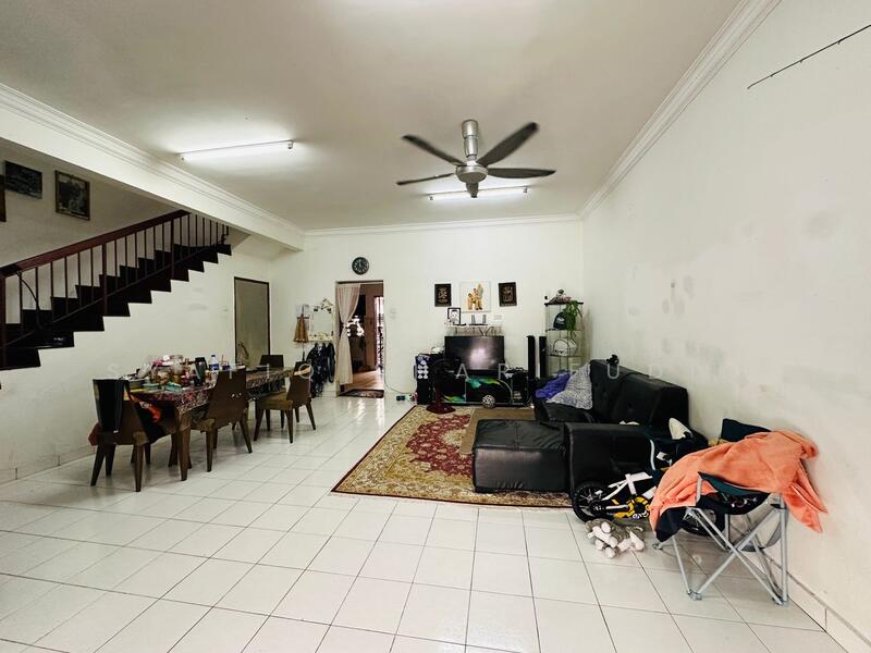 Desa Coalfields untuk Untuk Dijual - RM 430,000, Feb 2026 - Living Room - PropertyGuru.com.my