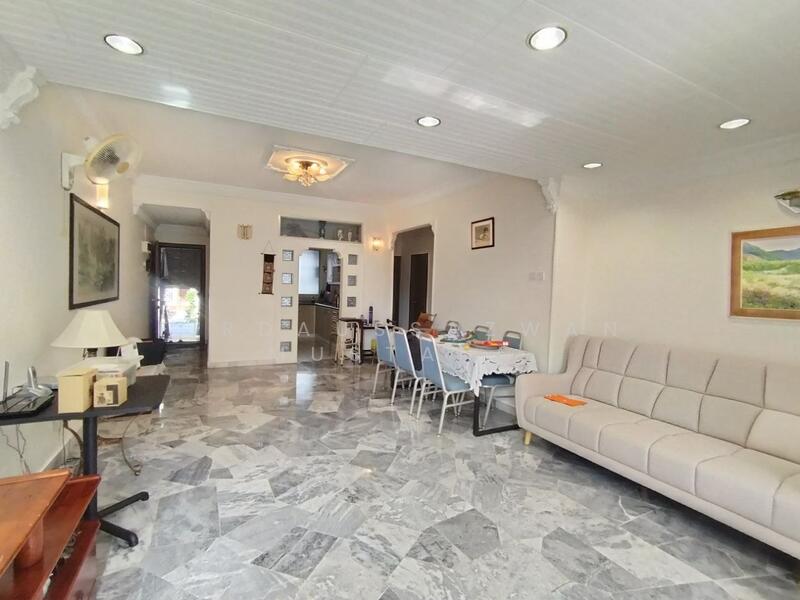 Condominium for Sale at Sri Ayu - Firdaussazwan Mustafa - Living Room - PropertyGuru.com.my