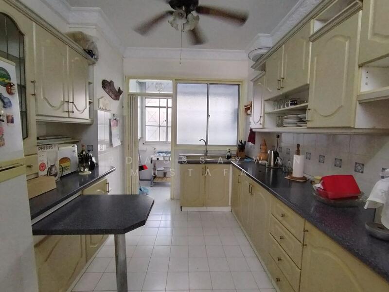Condominium for Sale at Sri Ayu - Firdaussazwan Mustafa - Kitchen - PropertyGuru.com.my