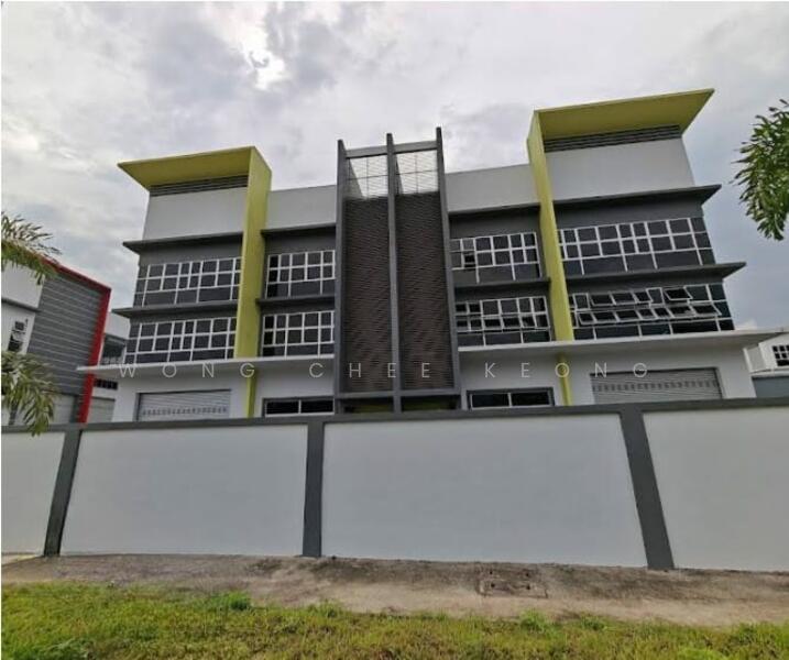 Perdana Industrial Park untuk Untuk Dijual - RM 5,400,000, Feb 2026 - Exterior - PropertyGuru.com.my