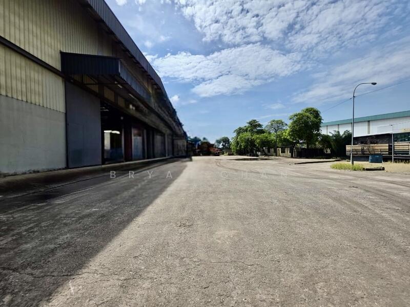 Detached Factory for Rent in Teluk Gong (Port Klang (Pelabuhan Klang)) - Bryan Chan - Exterior - PropertyGuru.com.my