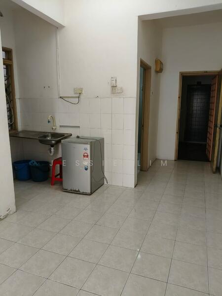 Apartment for Rent at Desa Palma - Jessie Lim - Kitchen - PropertyGuru.com.my