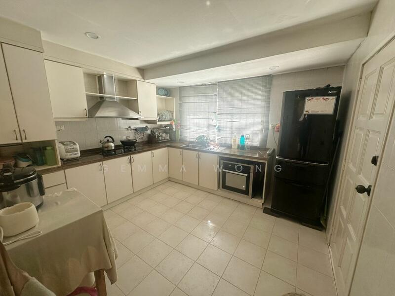 2-storey Terraced House for Sale in Taman Impian Emas (Skudai) - Gemma Wong - Kitchen - PropertyGuru.com.my