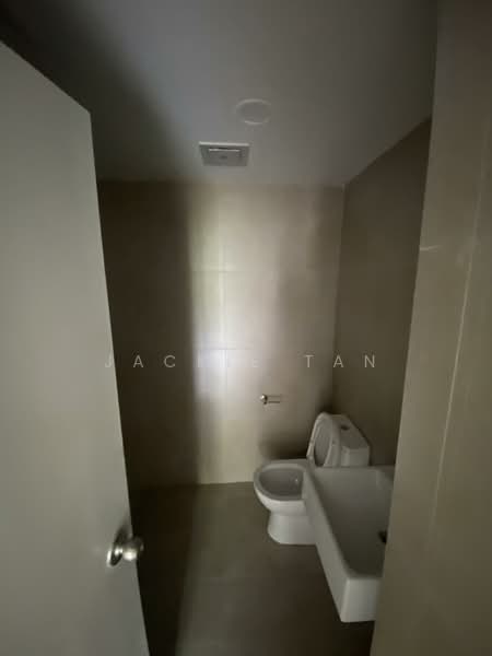 Condominium for Rent at KAIA Heights Equine - Jackie Tan - Bathroom - PropertyGuru.com.my