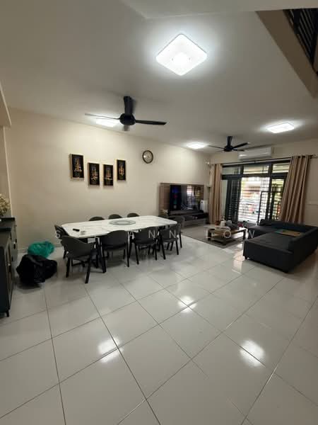 Rumah Teres 2 Tingkat untuk Dijual di Denai Alam (Shah Alam) - Sue Ann Low - Living Room - PropertyGuru.com.my