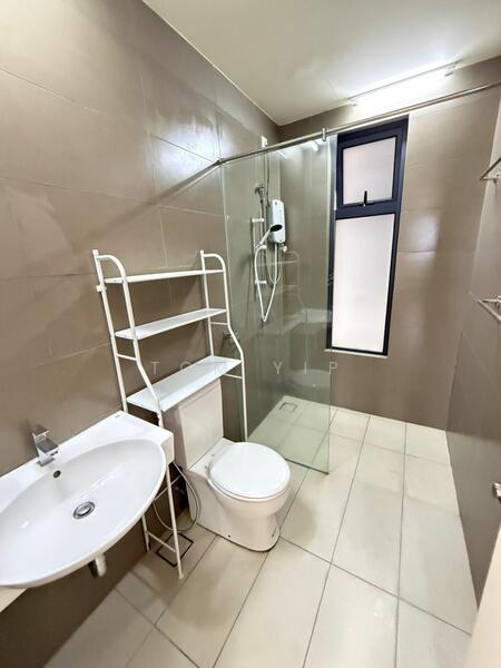 The Era @ Duta North untuk Untuk Disewa - RM 2,000 /bulan, Mac 2026 - Bathroom - PropertyGuru.com.my