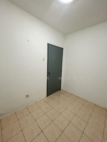 Pangsapuri untuk Dijual di Taman Kinrara Section 2 Apartment - Elena Wong - Interior - PropertyGuru.com.my