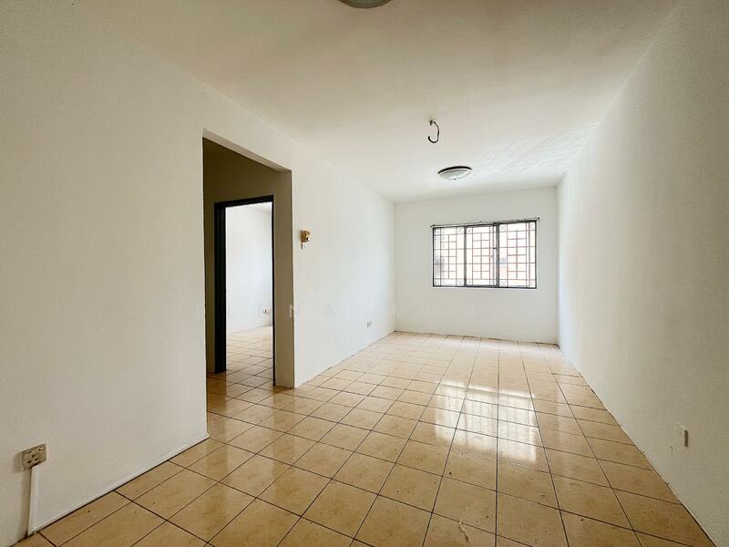 Pangsapuri untuk Dijual di Taman Kinrara Section 2 Apartment - Elena Wong - Interior - PropertyGuru.com.my