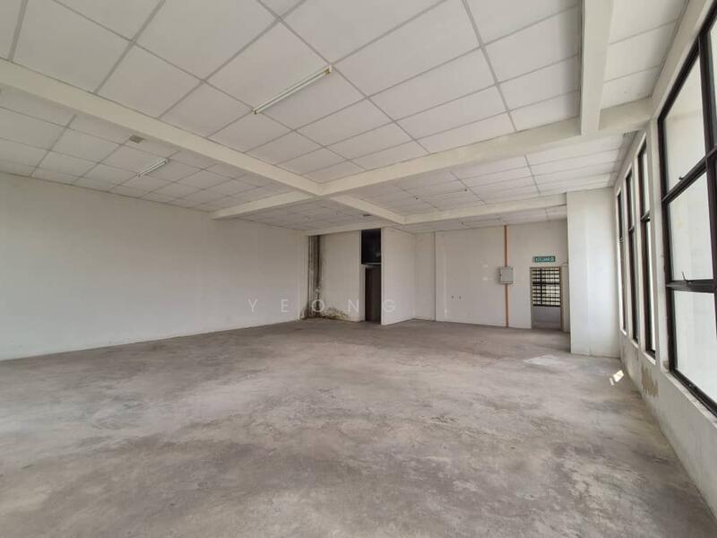 Semi-D Factory for Rent in Taman Perindustrian Krubong (Krubong) - Yeong . - Interior - PropertyGuru.com.my