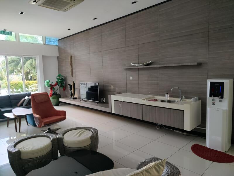 Kondominium untuk Dijual di Ferringhi Residence - Pen Teo - Club House  - PropertyGuru.com.my