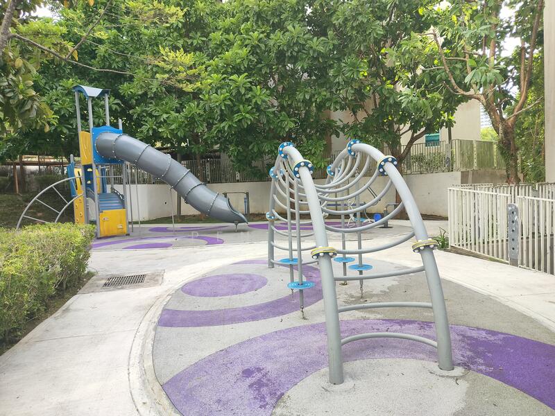 Kondominium untuk Dijual di Ferringhi Residence - Pen Teo - Playground  - PropertyGuru.com.my