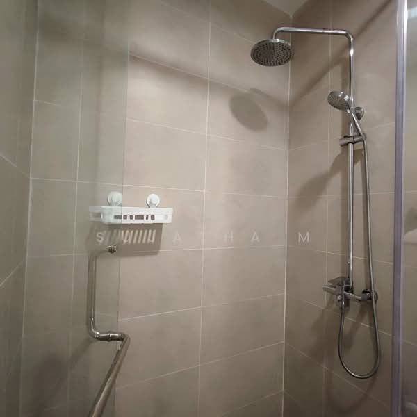 Servis Apartment untuk Disewa di KL Gateway Premium Residences - Sujatha M - Bathroom - PropertyGuru.com.my