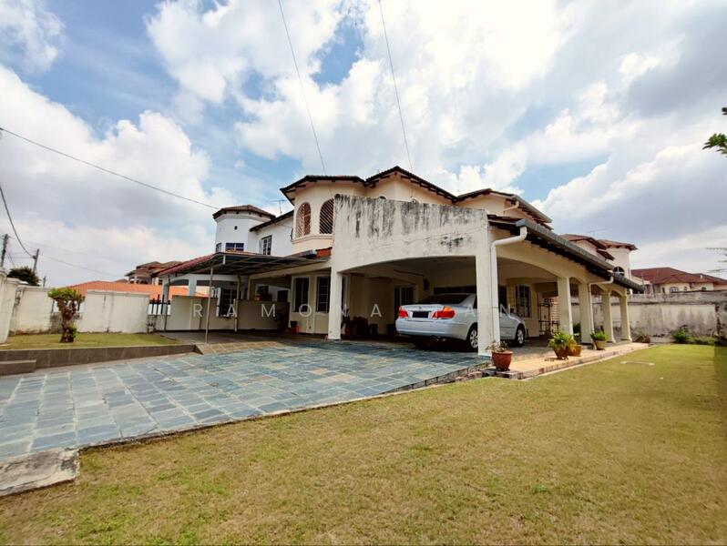 Rumah Berkembar untuk Dijual di Taman Tasik Utama (Bukit Katil) - Ramona Tan - PropertyGuru.com.my