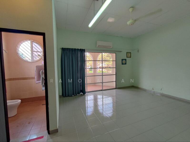 Untuk Dijual - Taman Tasik Utama