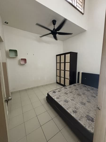 Taman Mutiara Rini untuk Untuk Disewa - RM 2,000 /bulan, Mac 2026 - Bedroom - PropertyGuru.com.my