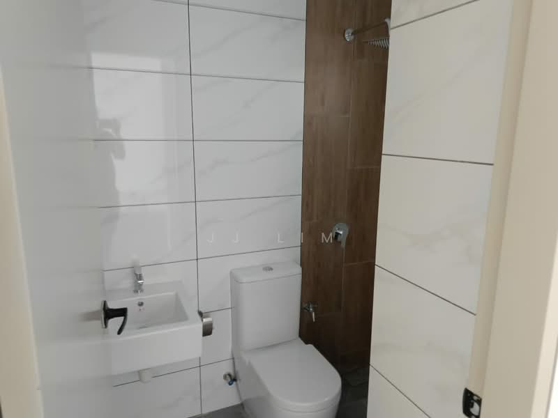 Service Residence for Rent at Piccadilly - JJ Lim - Bathroom - PropertyGuru.com.my