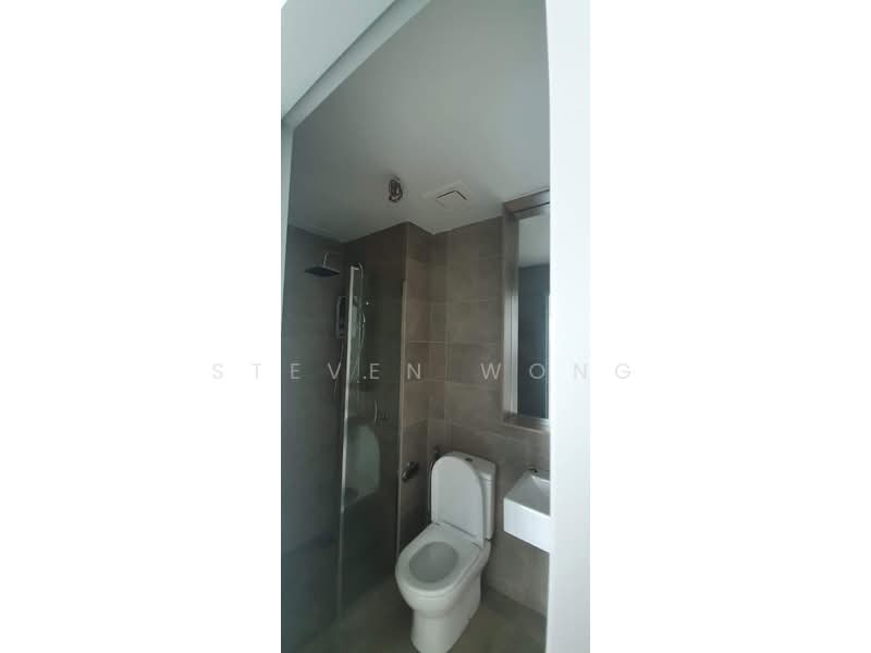 Service Residence for Sale at Suasana @ Utropolis - STEVEN WONG - Bathroom - PropertyGuru.com.my
