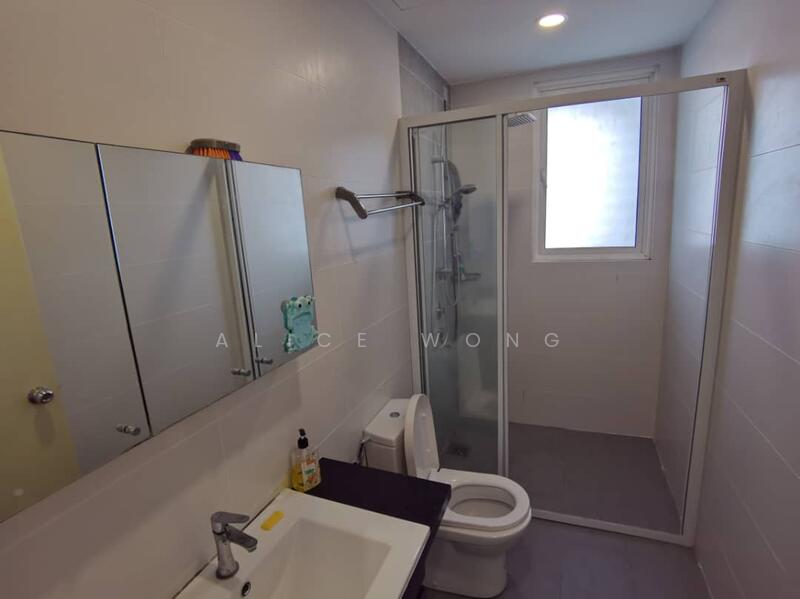 Service Residence for Rent at Impiria Residensi Bukit Tinggi Klang - Alice Wong - Bathroom - PropertyGuru.com.my