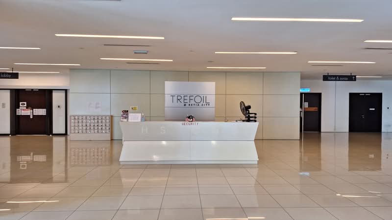 Service Residence for Sale at Trefoil @ Setia City - HS Ong - Security Counter - PropertyGuru.com.my