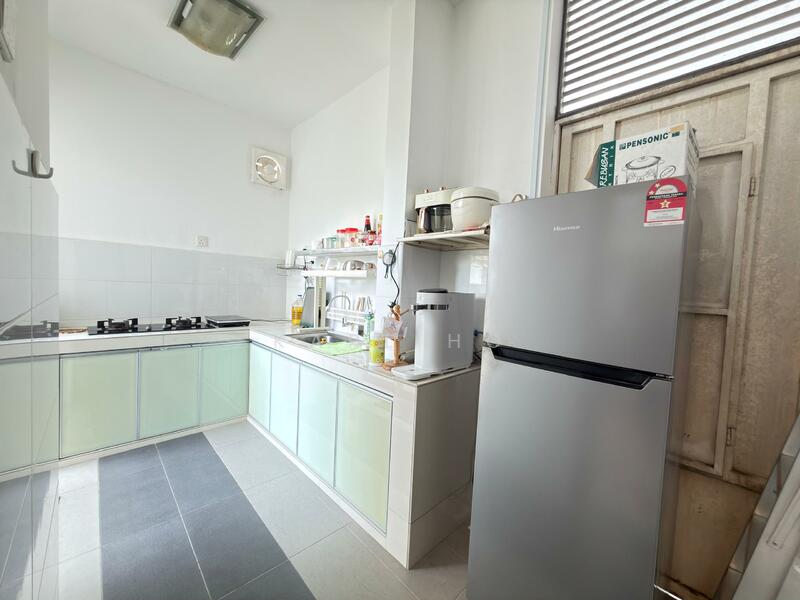 Cluster House for Sale in Johor Bahru (Johor) - Karl Ho - Kitchen - PropertyGuru.com.my