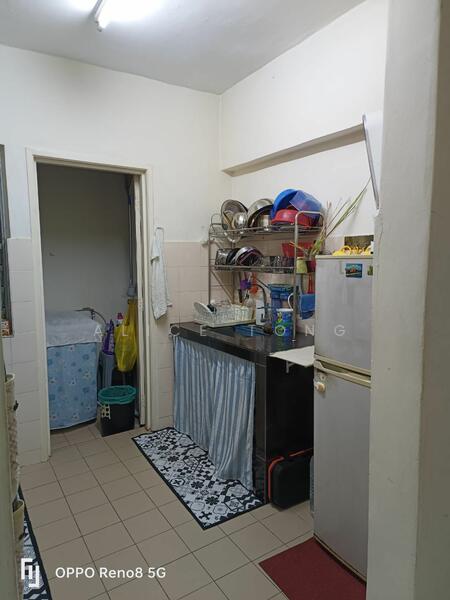 Condominium for Sale at D'aman Crimson - Alice Tong - Kitchen - PropertyGuru.com.my