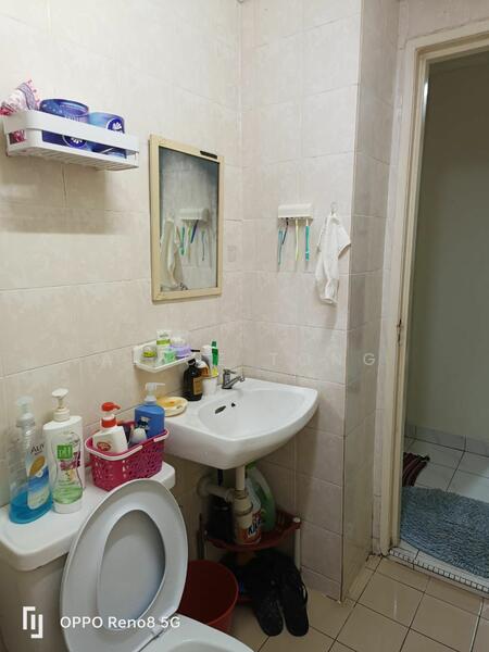 Condominium for Sale at D'aman Crimson - Alice Tong - Bathroom - PropertyGuru.com.my