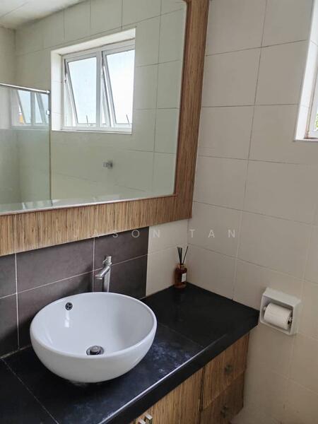Bayan Villa, Seri Kembangan untuk Untuk Dijual - RM 440,000, Feb 2026 - Bathroom - PropertyGuru.com.my