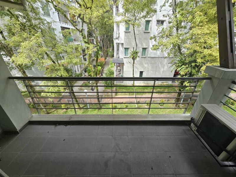 Bayan Villa, Seri Kembangan untuk Untuk Dijual - RM 460,000, Feb 2026 - Balcony - PropertyGuru.com.my