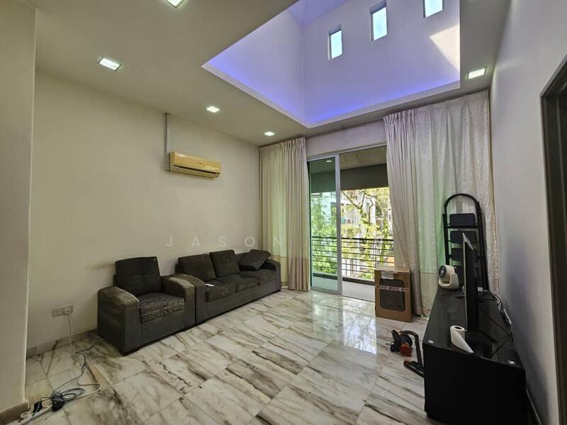 Bayan Villa, Seri Kembangan untuk Untuk Dijual - RM 460,000, Feb 2026 - Living Room - PropertyGuru.com.my