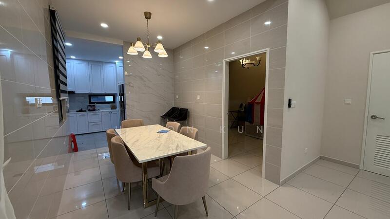2-storey Terraced House for Sale in Horizon Hills (Iskandar Puteri (Nusajaya)) - U Hon Kun - Kitchen - PropertyGuru.com.my