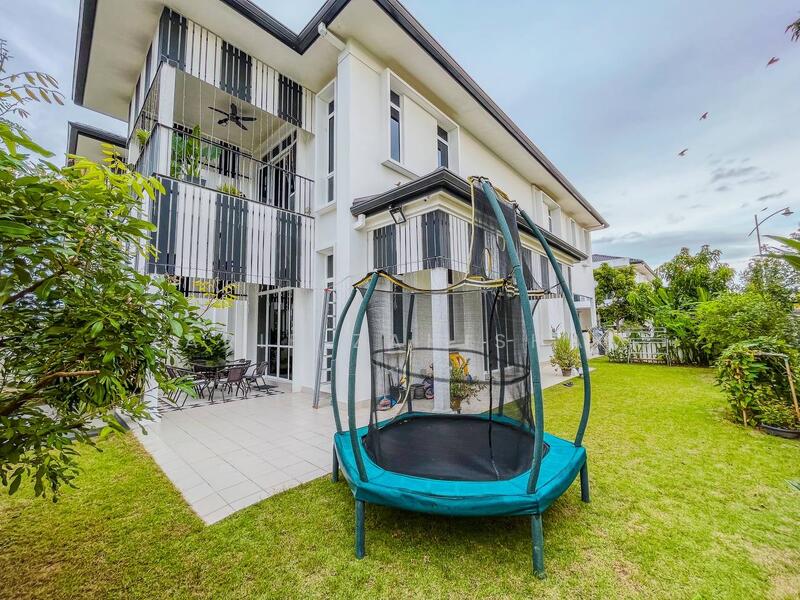 2-storey Terraced House for Sale in Eco Majestic (Semenyih) - Zarif Zahisham - PropertyGuru.com.my