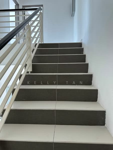 Rumah Berkembar untuk Dijual di Ipoh (Perak) - Kelly Tan - Corridor - PropertyGuru.com.my