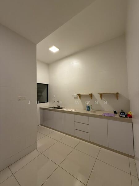 The Valley West @ Horizon Hills untuk Untuk Disewa - RM 4,000 /bulan, Mac 2026 - Kitchen - PropertyGuru.com.my
