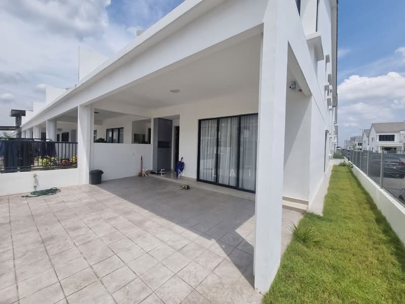 Rumah Teres 2 Tingkat untuk Dijual di Cyberjaya (Selangor) - Ken Lai - Exterior - PropertyGuru.com.my