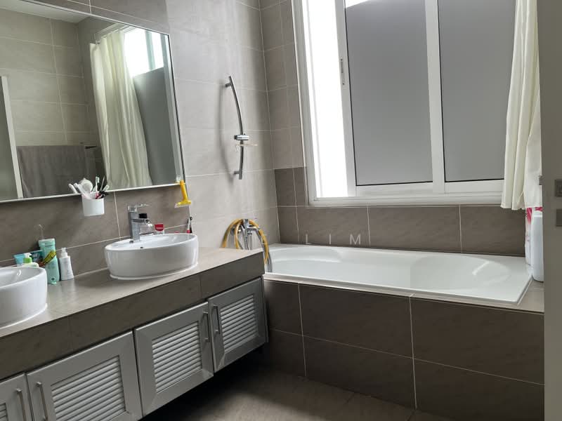 Semi-Detached House for Sale in Garden Residence (Cyberjaya) - Jyne Lim - Bathroom - PropertyGuru.com.my