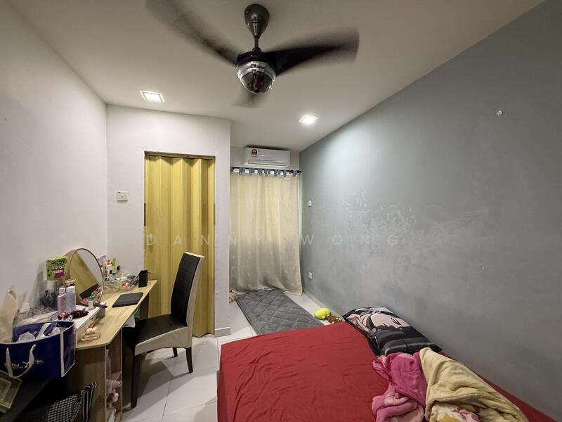 Bandar Country Homes untuk Untuk Dijual - RM 440,000, Apr 2026 - Bedroom - PropertyGuru.com.my