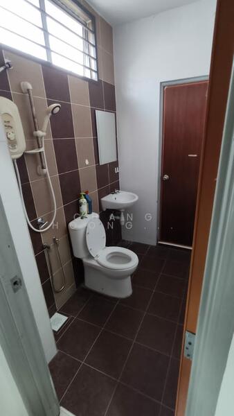 2-storey Terraced House for Rent in Kota Tinggi (Johor) - Chang Hoong Wen - Bathroom - PropertyGuru.com.my