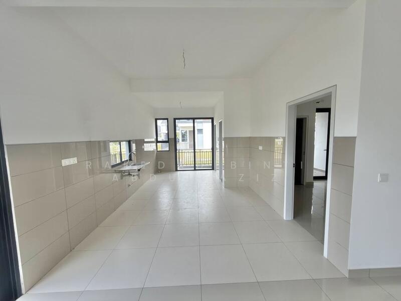 Terraced House for Sale in Sungai Buloh (Selangor) - Rafedah Binti Abdul Aziz - Kitchen - PropertyGuru.com.my