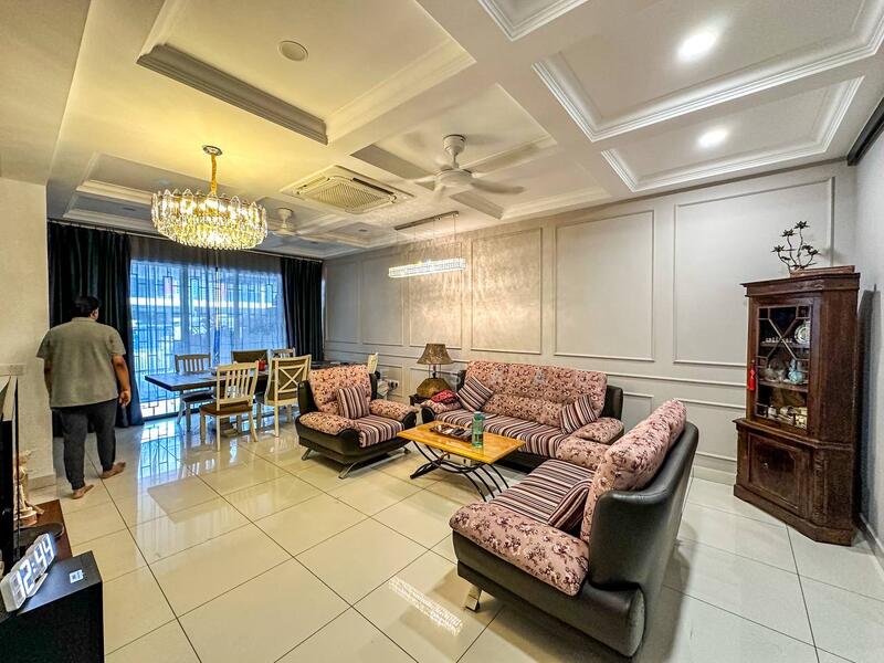 For Sale - Elmina Green Three