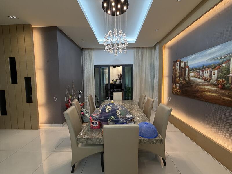 Rumah Banglo untuk Dijual di Kota Damansara (Selangor) - Vincent Liaw - Dining Room - PropertyGuru.com.my