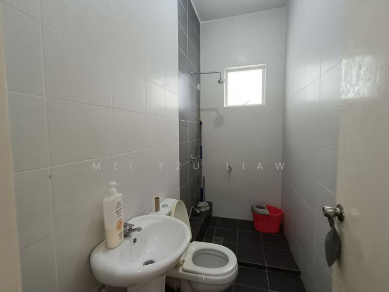 Condominium for Rent at The Palm Condominium - Mei Tzu Liaw - Bathroom - PropertyGuru.com.my