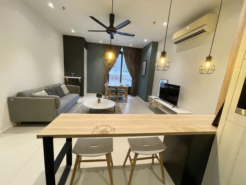 Arcoris SOHO untuk Untuk Dijual - RM 700,000, Apr 2026 - Living Room - PropertyGuru.com.my