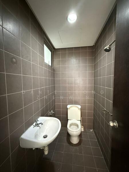 PJ8 untuk Untuk Dijual - RM 1,050,000, Mac 2026 - Bathroom - PropertyGuru.com.my
