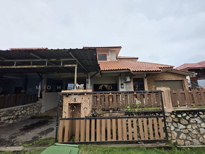 Semi-Detached House for Sale in Bandar Jengka (Bandar Tun Razak) - Mohammad Azizi - Exterior - PropertyGuru.com.my