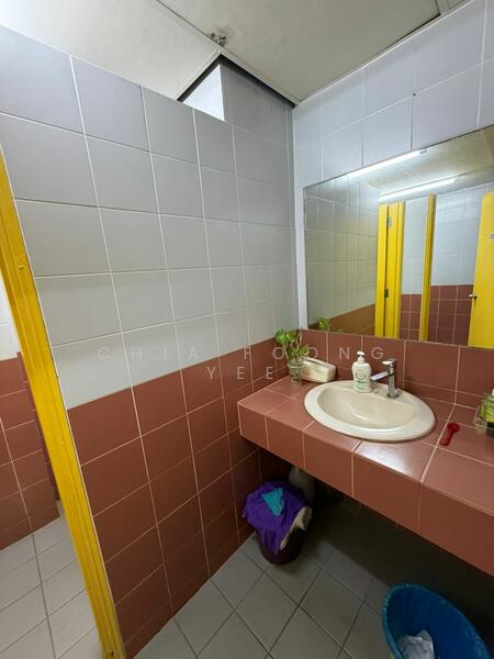 Shop / Office for Rent in KL City Centre (Kuala Lumpur) - Chia Foong Yee - Bathroom - PropertyGuru.com.my