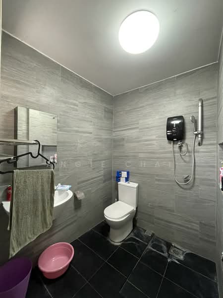 Rumah Bandar untuk Dijual di Sunway Damansara (Kota Damansara) - Angie Chai - Bathroom - PropertyGuru.com.my