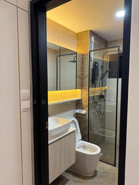 Service Residence for Sale at Veranda Residence - Jovel Lim - Bathroom - PropertyGuru.com.my