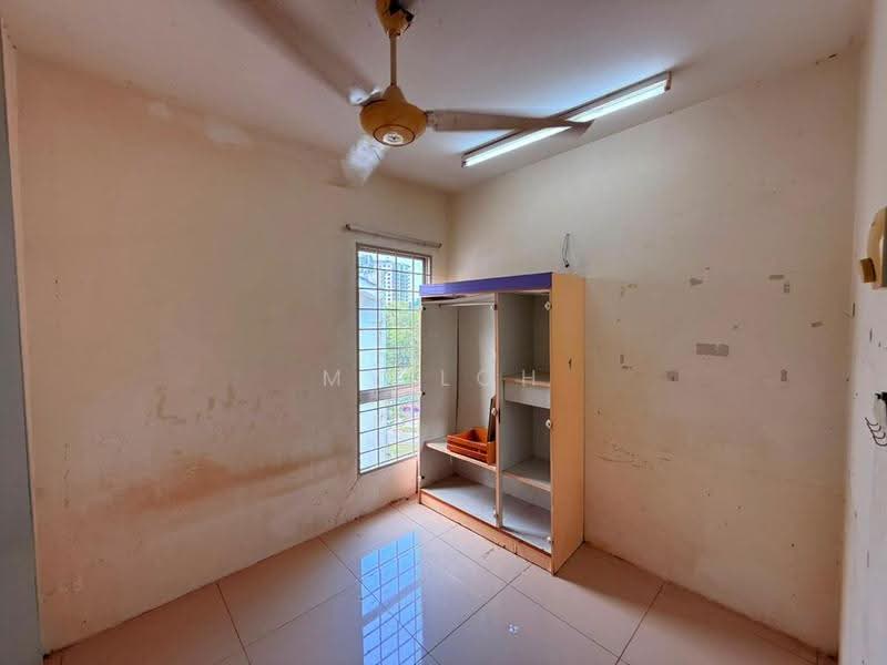 Apartment for Sale at One Sierra Apartment - MY Loh - Bedroom - PropertyGuru.com.my